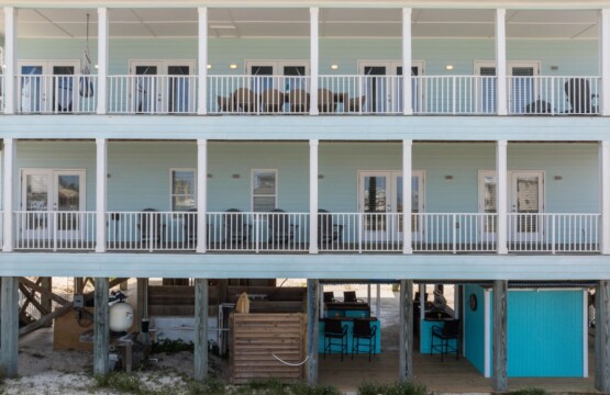 Peace of Paradise...Large Home for Group Beach Vacations!